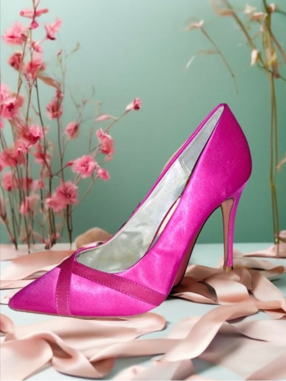 BERSHKA Fuchsia Pink Satin Stiletto Pumps Pointed Toe Size 8